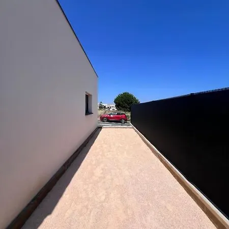 Villa Tobias - Piscine & Petanque - Proche Plages *