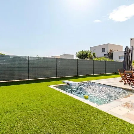 Tobias - Piscine & Petanque - Proche Plages